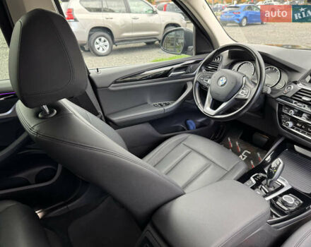 Чорний БМВ Х3, об'ємом двигуна 2 л та пробігом 117 тис. км за 26500 $, фото 41 на Automoto.ua