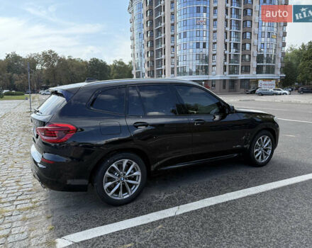 Черный БМВ Х3, объемом двигателя 2 л и пробегом 123 тыс. км за 28000 $, фото 3 на Automoto.ua