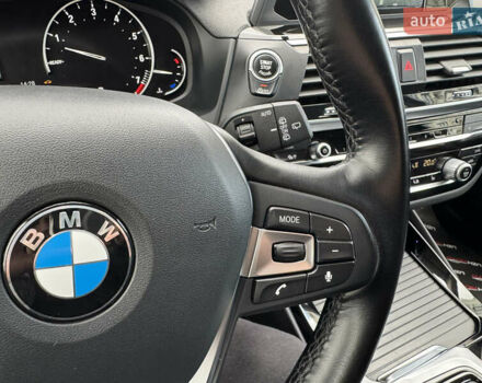 Чорний БМВ Х3, об'ємом двигуна 2 л та пробігом 117 тис. км за 26500 $, фото 53 на Automoto.ua