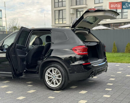 Чорний БМВ Х3, об'ємом двигуна 2 л та пробігом 117 тис. км за 26500 $, фото 68 на Automoto.ua