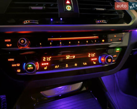 Черный БМВ Х3, объемом двигателя 3 л и пробегом 90 тыс. км за 37950 $, фото 46 на Automoto.ua