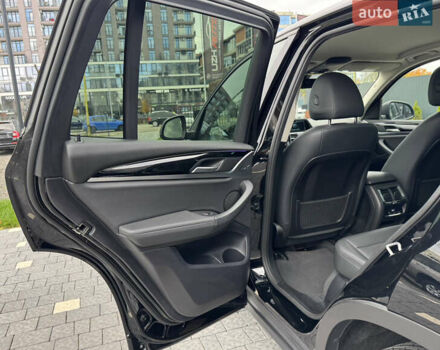 Чорний БМВ Х3, об'ємом двигуна 2 л та пробігом 117 тис. км за 26500 $, фото 31 на Automoto.ua