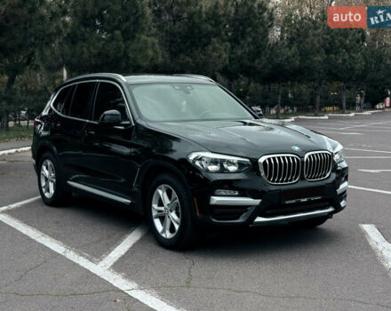 Черный БМВ Х3, объемом двигателя 2 л и пробегом 73 тыс. км за 25500 $, фото 6 на Automoto.ua