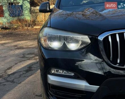 Чорний БМВ Х3, об'ємом двигуна 2 л та пробігом 160 тис. км за 27990 $, фото 7 на Automoto.ua