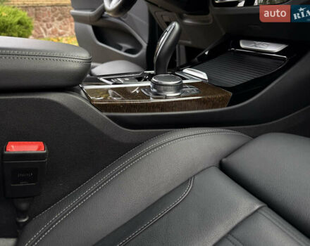 Черный БМВ Х3, объемом двигателя 3 л и пробегом 90 тыс. км за 37950 $, фото 62 на Automoto.ua