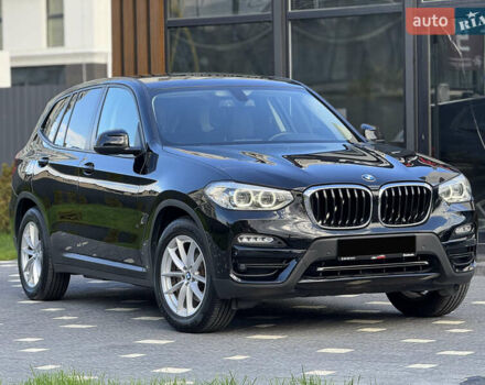 Чорний БМВ Х3, об'ємом двигуна 2 л та пробігом 117 тис. км за 26500 $, фото 1 на Automoto.ua