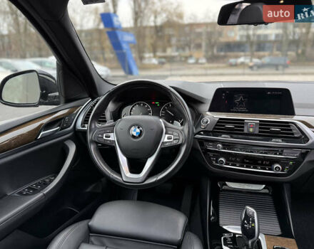 Черный БМВ Х3, объемом двигателя 2 л и пробегом 147 тыс. км за 27399 $, фото 14 на Automoto.ua