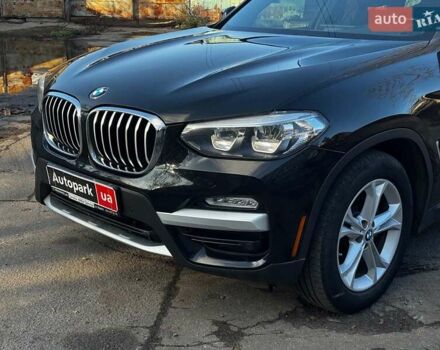 Чорний БМВ Х3, об'ємом двигуна 2 л та пробігом 160 тис. км за 27990 $, фото 9 на Automoto.ua