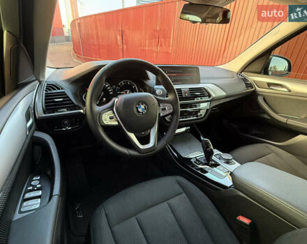 Черный БМВ Х3, объемом двигателя 2 л и пробегом 186 тыс. км за 32999 $, фото 61 на Automoto.ua