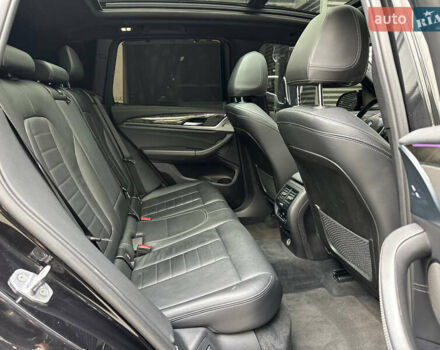 Черный БМВ Х3, объемом двигателя 3 л и пробегом 194 тыс. км за 28000 $, фото 3 на Automoto.ua