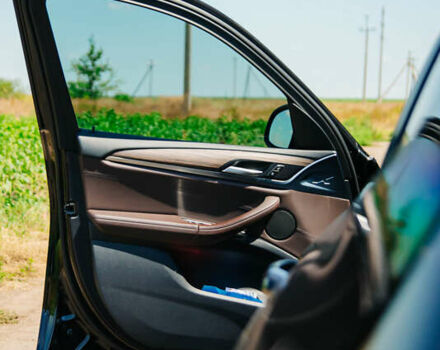 Черный БМВ Х3, объемом двигателя 2 л и пробегом 223 тыс. км за 29000 $, фото 4 на Automoto.ua