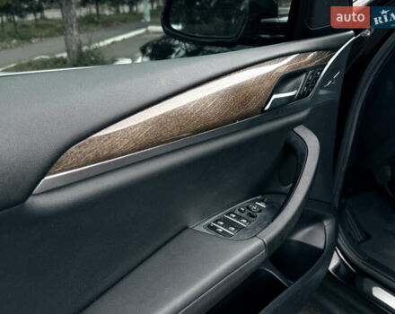 Черный БМВ Х3, объемом двигателя 2 л и пробегом 73 тыс. км за 25500 $, фото 15 на Automoto.ua