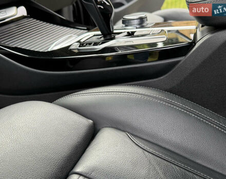 Черный БМВ Х3, объемом двигателя 3 л и пробегом 90 тыс. км за 37950 $, фото 37 на Automoto.ua