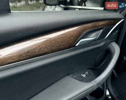 Черный БМВ Х3, объемом двигателя 2 л и пробегом 73 тыс. км за 25500 $, фото 42 на Automoto.ua