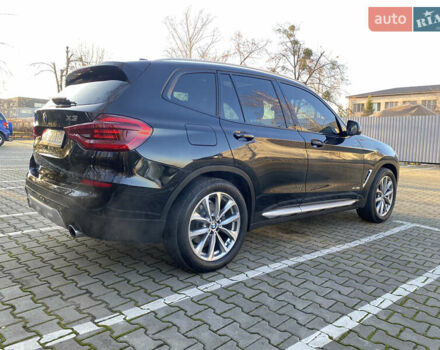 Черный БМВ Х3, объемом двигателя 2 л и пробегом 105 тыс. км за 29500 $, фото 5 на Automoto.ua