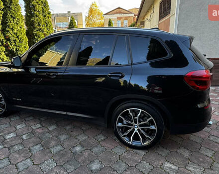 Черный БМВ Х3, объемом двигателя 2 л и пробегом 150 тыс. км за 33500 $, фото 4 на Automoto.ua