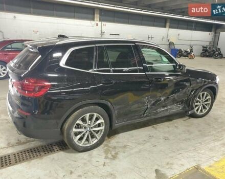 Чорний БМВ Х3, об'ємом двигуна 2 л та пробігом 39 тис. км за 9000 $, фото 2 на Automoto.ua