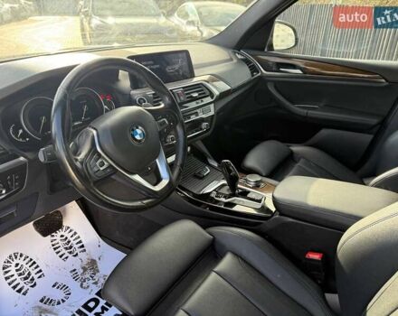 Чорний БМВ Х3, об'ємом двигуна 2 л та пробігом 261 тис. км за 17600 $, фото 13 на Automoto.ua