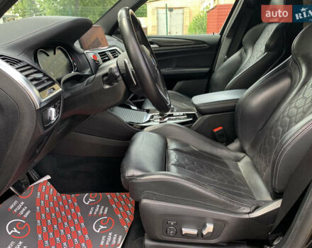 Чорний БМВ Х3, об'ємом двигуна 3 л та пробігом 96 тис. км за 51999 $, фото 33 на Automoto.ua