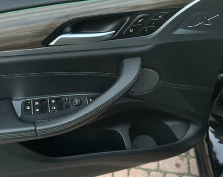 Чорний БМВ Х3, об'ємом двигуна 2 л та пробігом 117 тис. км за 29400 $, фото 53 на Automoto.ua