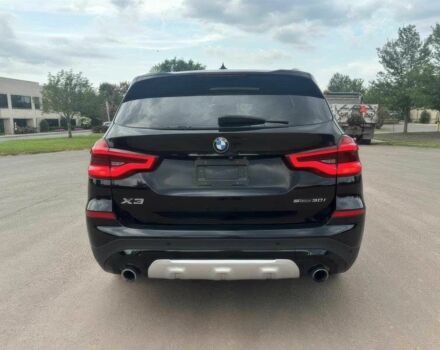Чорний БМВ Х3, об'ємом двигуна 2 л та пробігом 39 тис. км за 11000 $, фото 5 на Automoto.ua