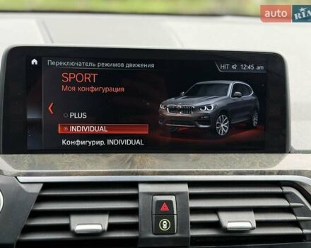 Чорний БМВ Х3, об'ємом двигуна 2 л та пробігом 121 тис. км за 27700 $, фото 121 на Automoto.ua