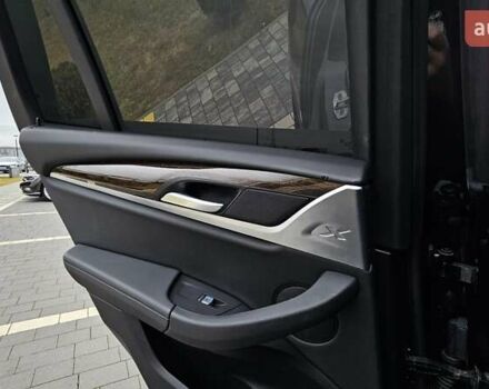 Чорний БМВ Х3, об'ємом двигуна 2 л та пробігом 187 тис. км за 25499 $, фото 77 на Automoto.ua