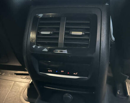 Чорний БМВ Х3, об'ємом двигуна 2 л та пробігом 117 тис. км за 29400 $, фото 51 на Automoto.ua