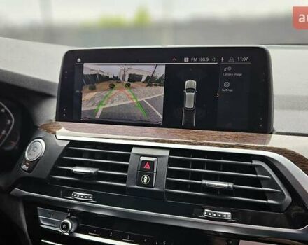 Чорний БМВ Х3, об'ємом двигуна 2 л та пробігом 187 тис. км за 25499 $, фото 84 на Automoto.ua