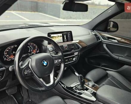 Чорний БМВ Х3, об'ємом двигуна 2 л та пробігом 187 тис. км за 25499 $, фото 45 на Automoto.ua