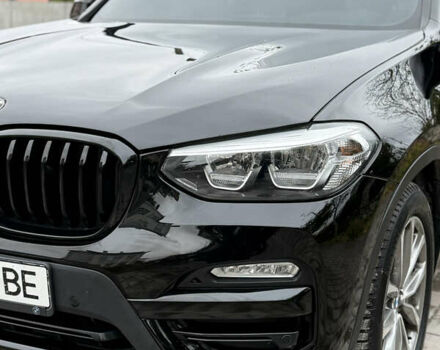 Черный БМВ Х3, объемом двигателя 2 л и пробегом 87 тыс. км за 31500 $, фото 1 на Automoto.ua