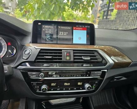 Чорний БМВ Х3, об'ємом двигуна 2 л та пробігом 168 тис. км за 25900 $, фото 6 на Automoto.ua