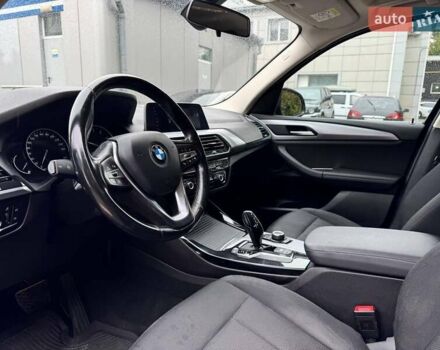 Чорний БМВ Х3, об'ємом двигуна 2 л та пробігом 115 тис. км за 29900 $, фото 11 на Automoto.ua