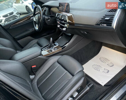 Чорний БМВ Х3, об'ємом двигуна 2 л та пробігом 146 тис. км за 27000 $, фото 19 на Automoto.ua