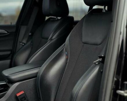 Чорний БМВ Х3, об'ємом двигуна 2 л та пробігом 127 тис. км за 36550 $, фото 11 на Automoto.ua