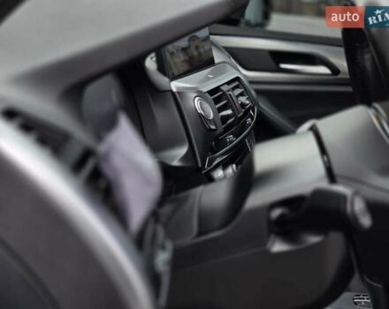 Чорний БМВ Х3, об'ємом двигуна 2 л та пробігом 127 тис. км за 36550 $, фото 18 на Automoto.ua