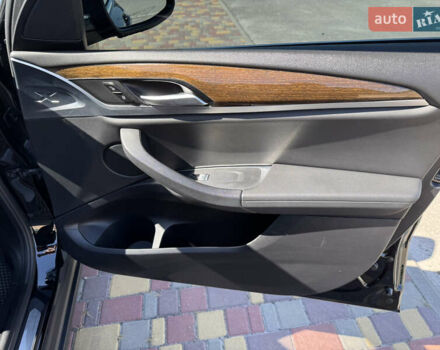 Черный БМВ Х3, объемом двигателя 2 л и пробегом 123 тыс. км за 25000 $, фото 16 на Automoto.ua