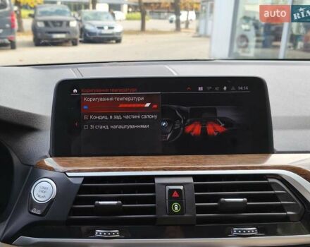 Чорний БМВ Х3, об'ємом двигуна 2 л та пробігом 82 тис. км за 32700 $, фото 40 на Automoto.ua