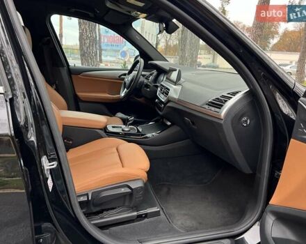 Черный БМВ Х3, объемом двигателя 2 л и пробегом 27 тыс. км за 47000 $, фото 13 на Automoto.ua