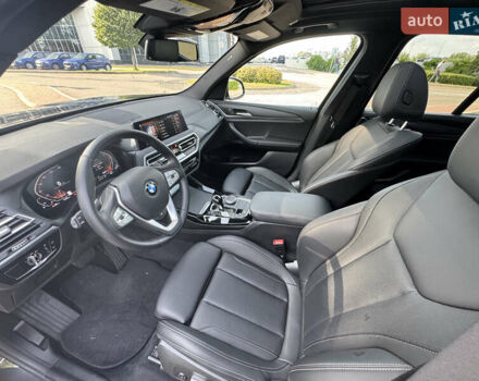 Черный БМВ Х3, объемом двигателя 2 л и пробегом 38 тыс. км за 43999 $, фото 34 на Automoto.ua