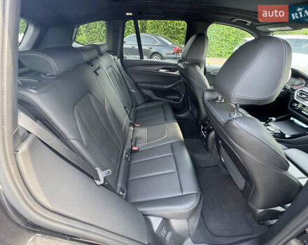 Черный БМВ Х3, объемом двигателя 2 л и пробегом 38 тыс. км за 43999 $, фото 54 на Automoto.ua