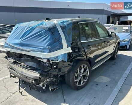 Черный БМВ Х3, объемом двигателя 2 л и пробегом 24 тыс. км за 25900 $, фото 4 на Automoto.ua