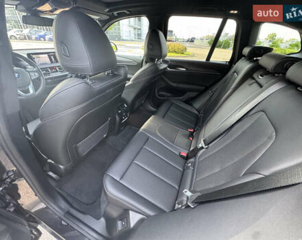 Черный БМВ Х3, объемом двигателя 2 л и пробегом 38 тыс. км за 43999 $, фото 48 на Automoto.ua