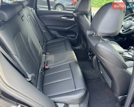 Черный БМВ Х3, объемом двигателя 2 л и пробегом 38 тыс. км за 43999 $, фото 53 на Automoto.ua