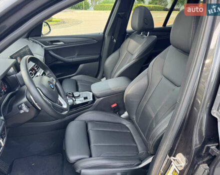 Черный БМВ Х3, объемом двигателя 2 л и пробегом 38 тыс. км за 43999 $, фото 32 на Automoto.ua