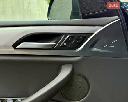 Черный БМВ Х3, объемом двигателя 2 л и пробегом 25 тыс. км за 37000 $, фото 12 на Automoto.ua