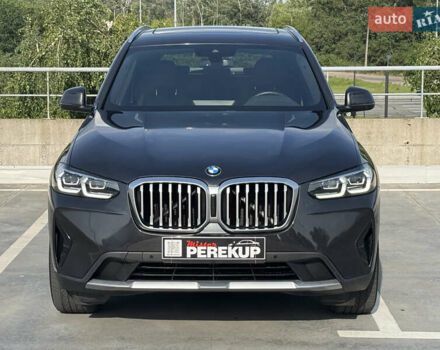 Черный БМВ Х3, объемом двигателя 2 л и пробегом 38 тыс. км за 43999 $, фото 1 на Automoto.ua