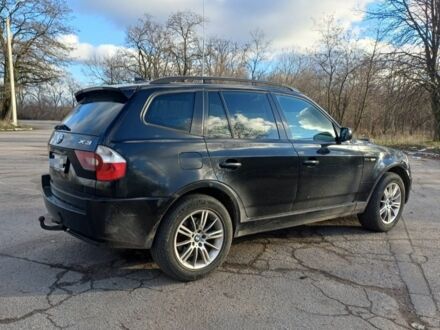 Черный БМВ Х3, объемом двигателя 3 л и пробегом 50 тыс. км за 4000 $, фото 1 на Automoto.ua