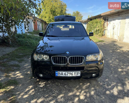 Чорний БМВ Х3, об'ємом двигуна 2 л та пробігом 318 тис. км за 9500 $, фото 1 на Automoto.ua