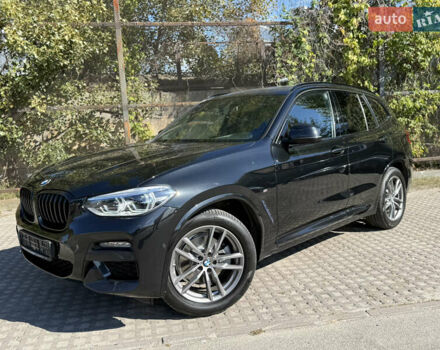 Черный БМВ Х3, объемом двигателя 2 л и пробегом 72 тыс. км за 40900 $, фото 1 на Automoto.ua